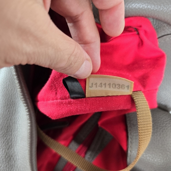 DOONEY AND BOURKE FLORENTINE LOGO LOCK SHOULDER PURSE - Picture 9 of 10